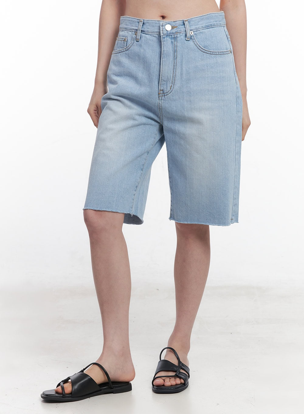 Shira Wide-Fit Baggy Jorts CY519
