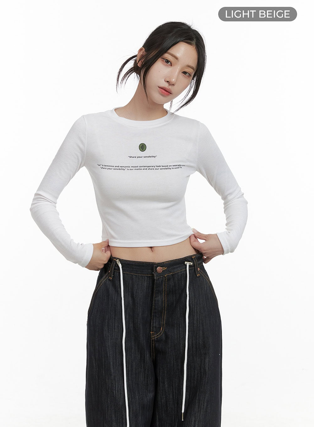 Chic Letter Print Long Sleeve Crop Top CS430