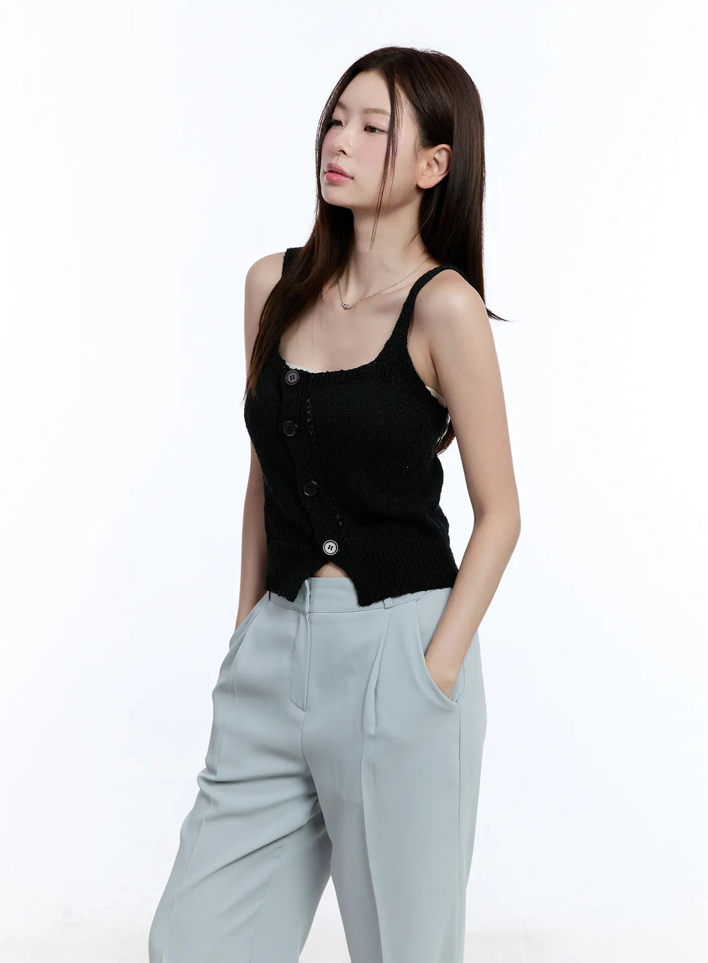 Buttoned Sleeveless Sweater CU513