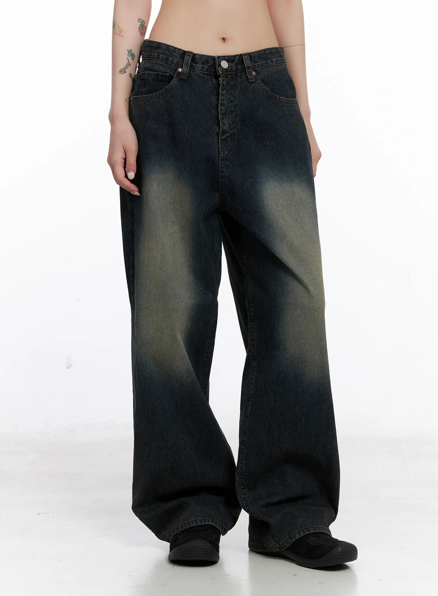 London Faded Baggy Jeans CS510