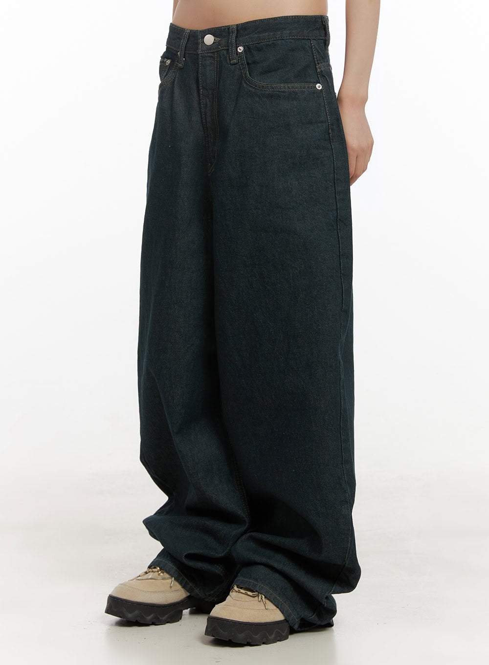 Emma Wide-Leg Jeans CD425