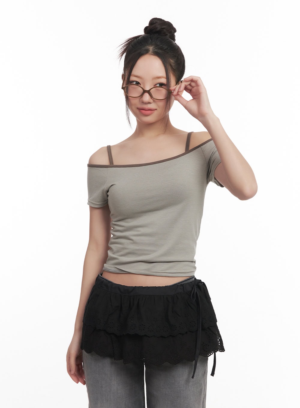 Slim-Fit Stylish Crop Tee & Cami Set CM528