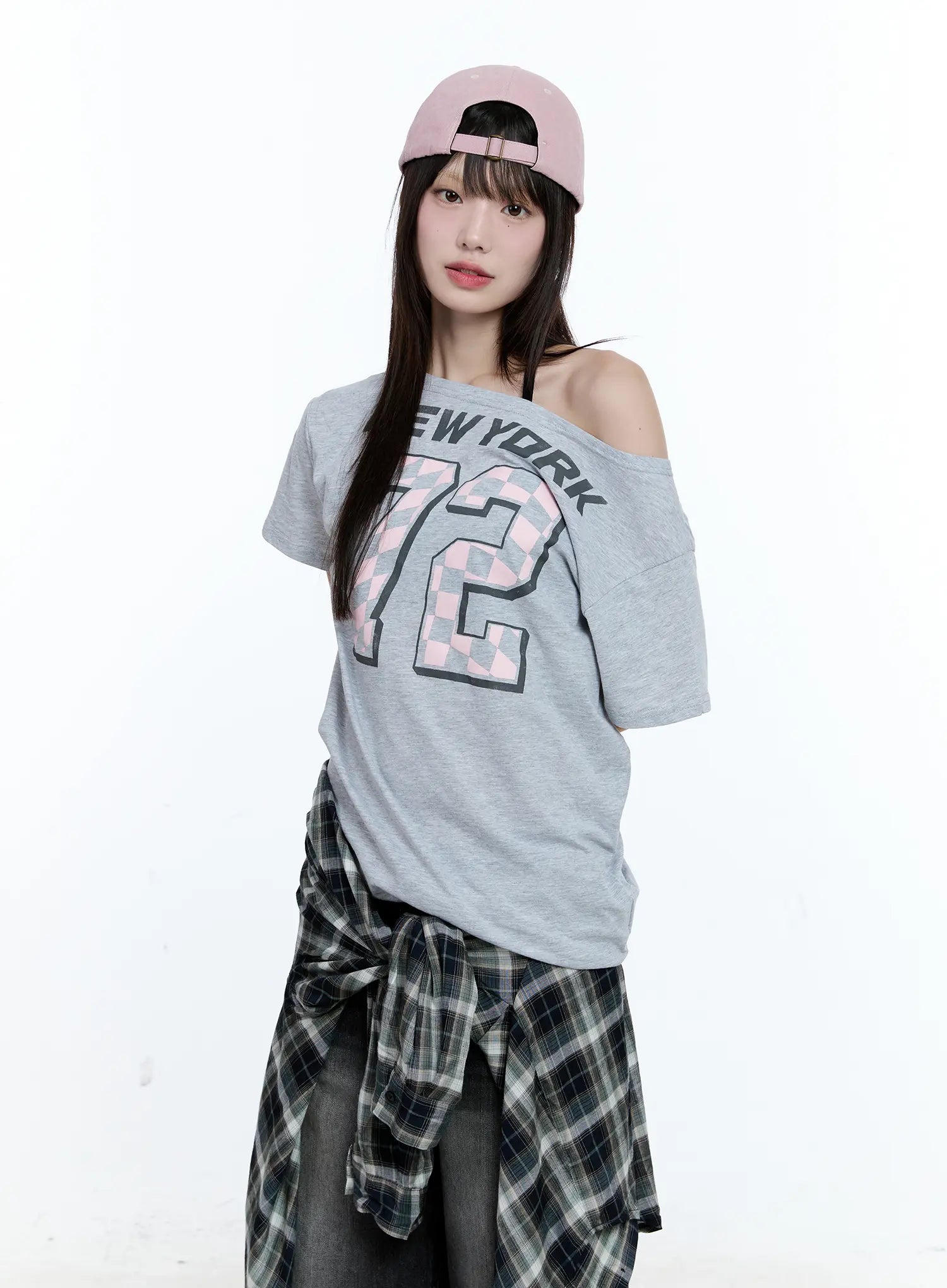 Off-Shoulder Loose-Fit 72 Graphic Top CG507