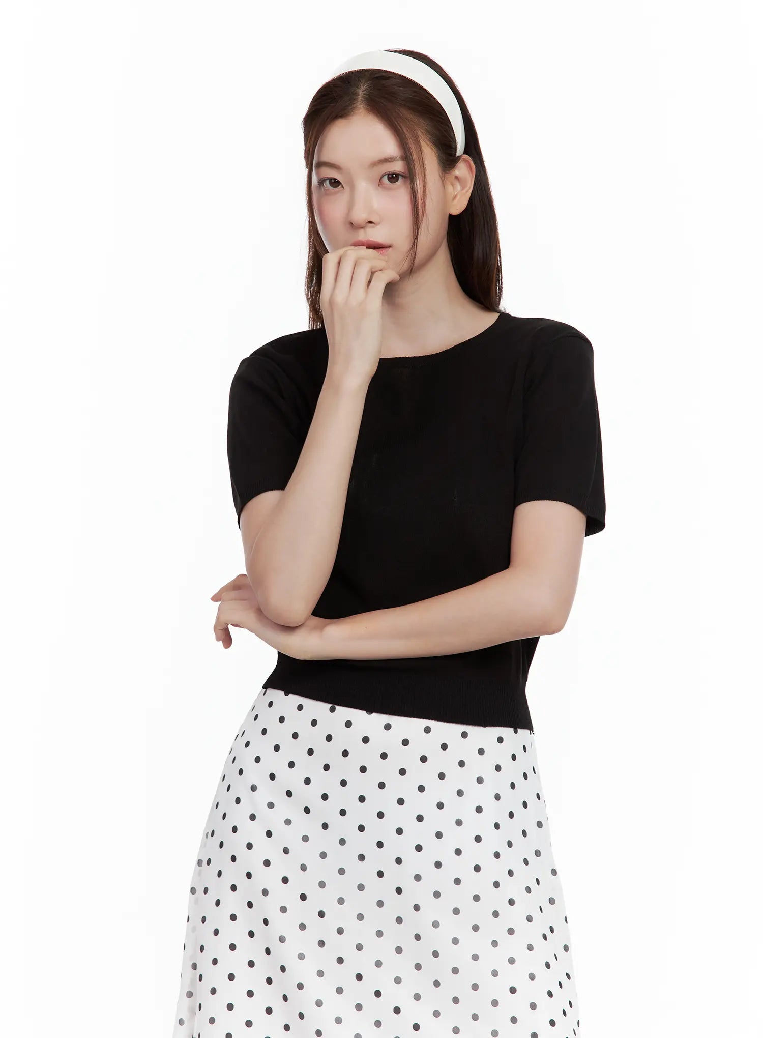 Lightweight Round-Neck Top CL502