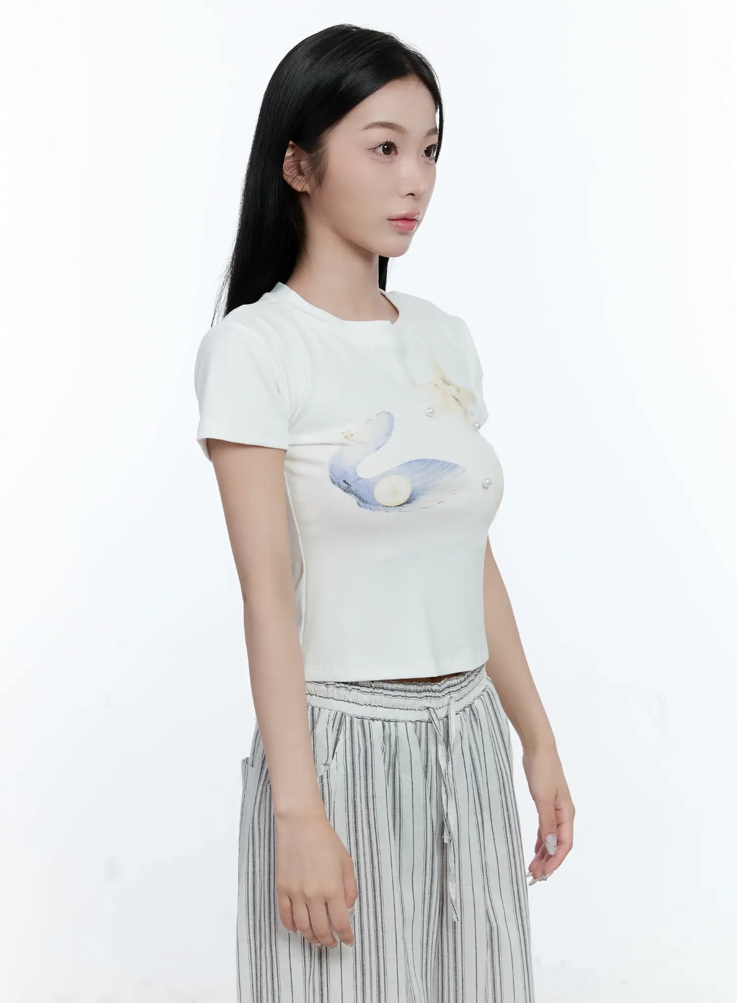 River Graphic Crop Top CL530