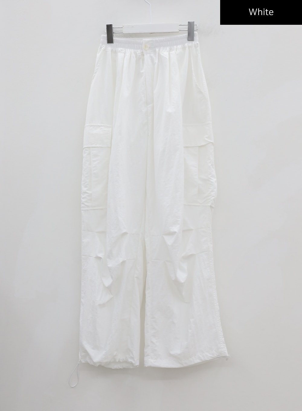 White Nylon Cargo Pants CU21