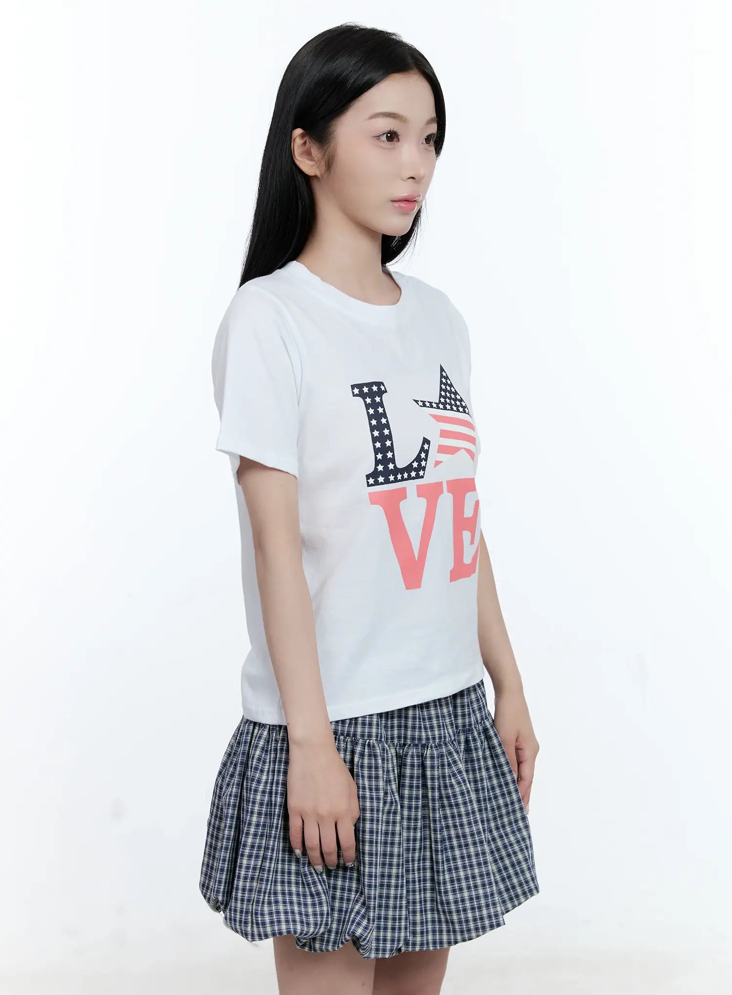 Relaxed-Fit "Love" Graphic T-Shirt CG501