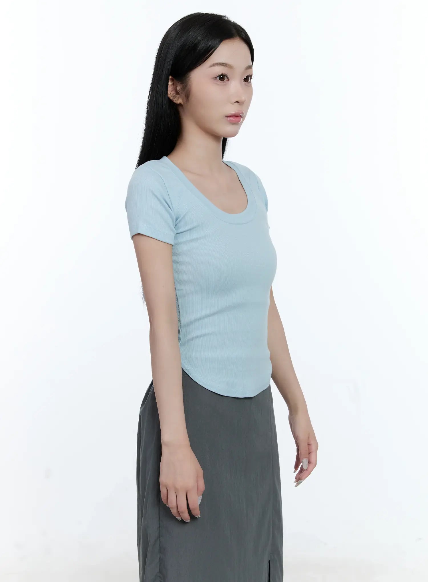 U-Neck Slim-Fit Tee CG501