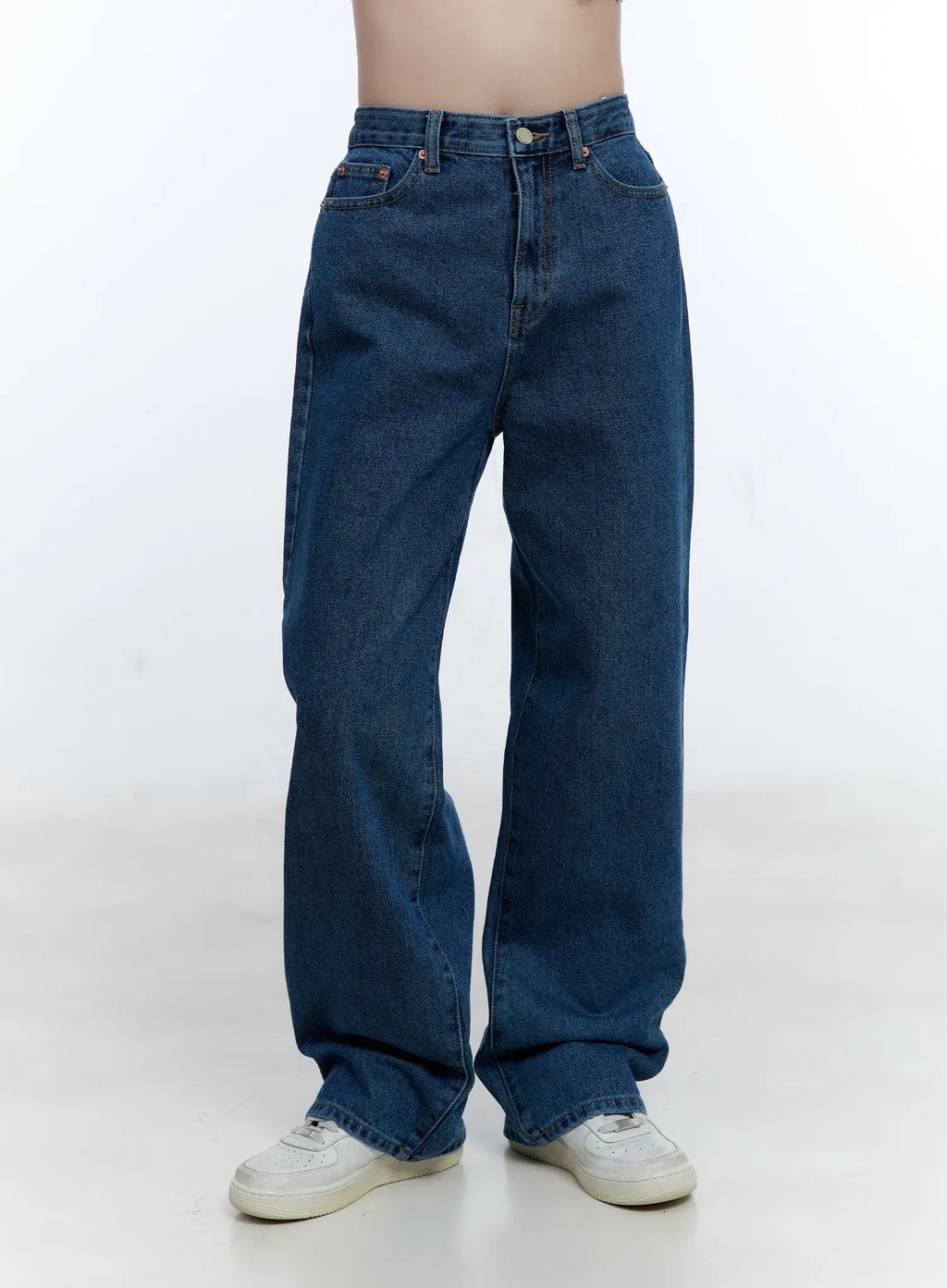 Ezra Straight-Fit Jeans CC0608