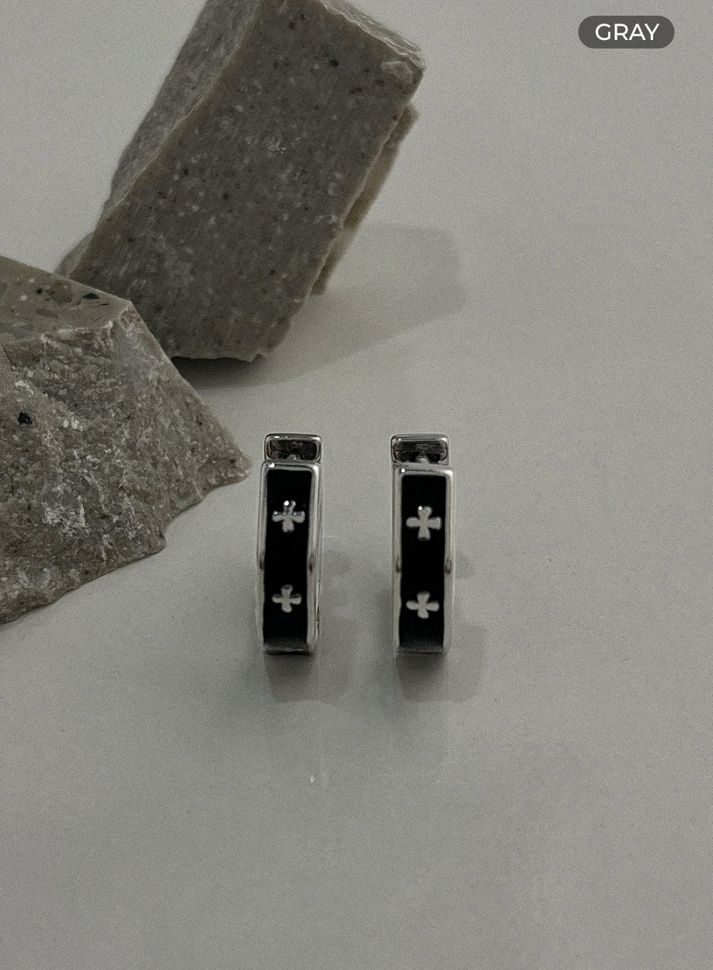 Mini Cross Ring Earrings IL415