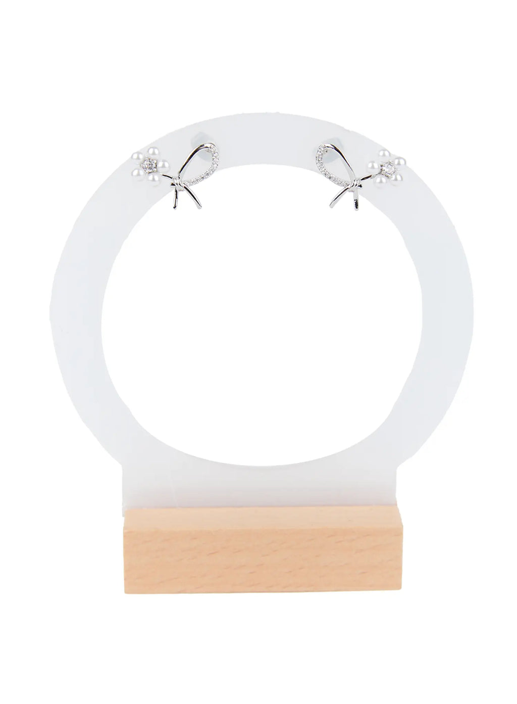 Petal-Shaped Lustrous Bead Earrings CC0608