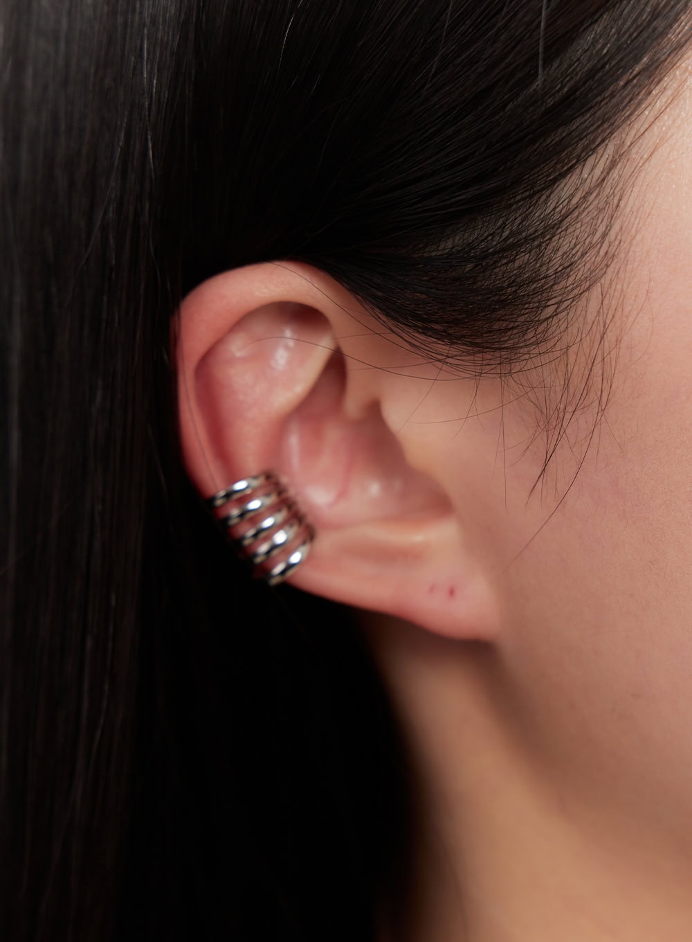 Balen Clip-on Earrings 1pcs IA524