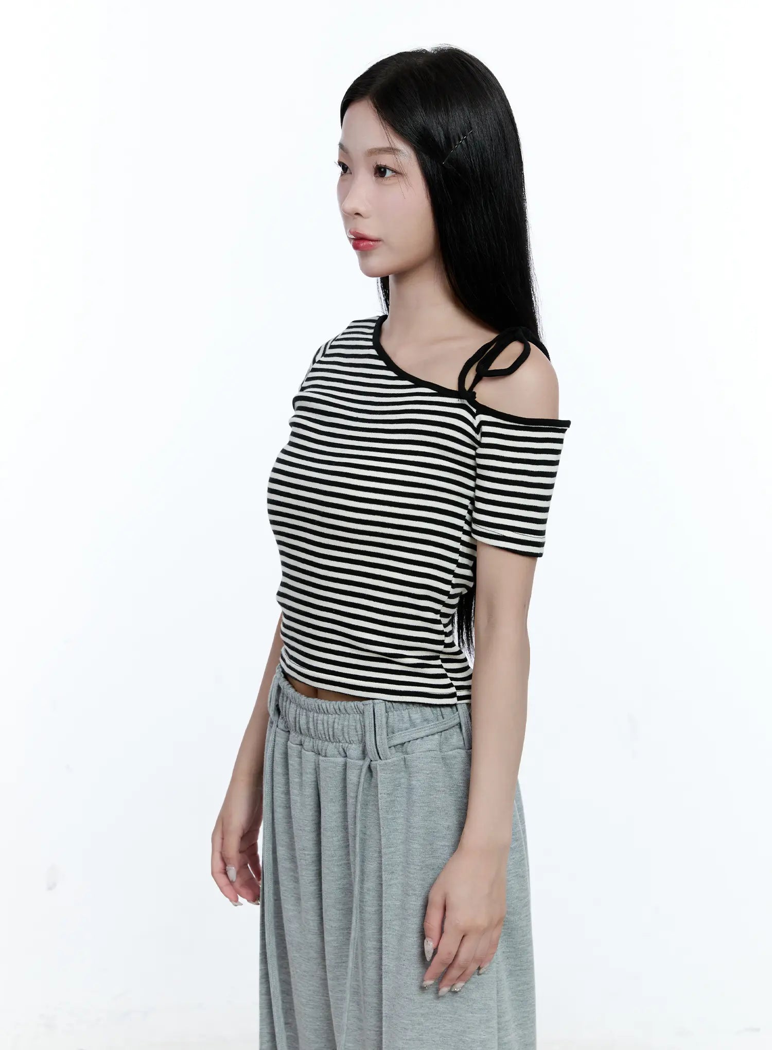 Striped Asymmetric Ribbon Tee CG507