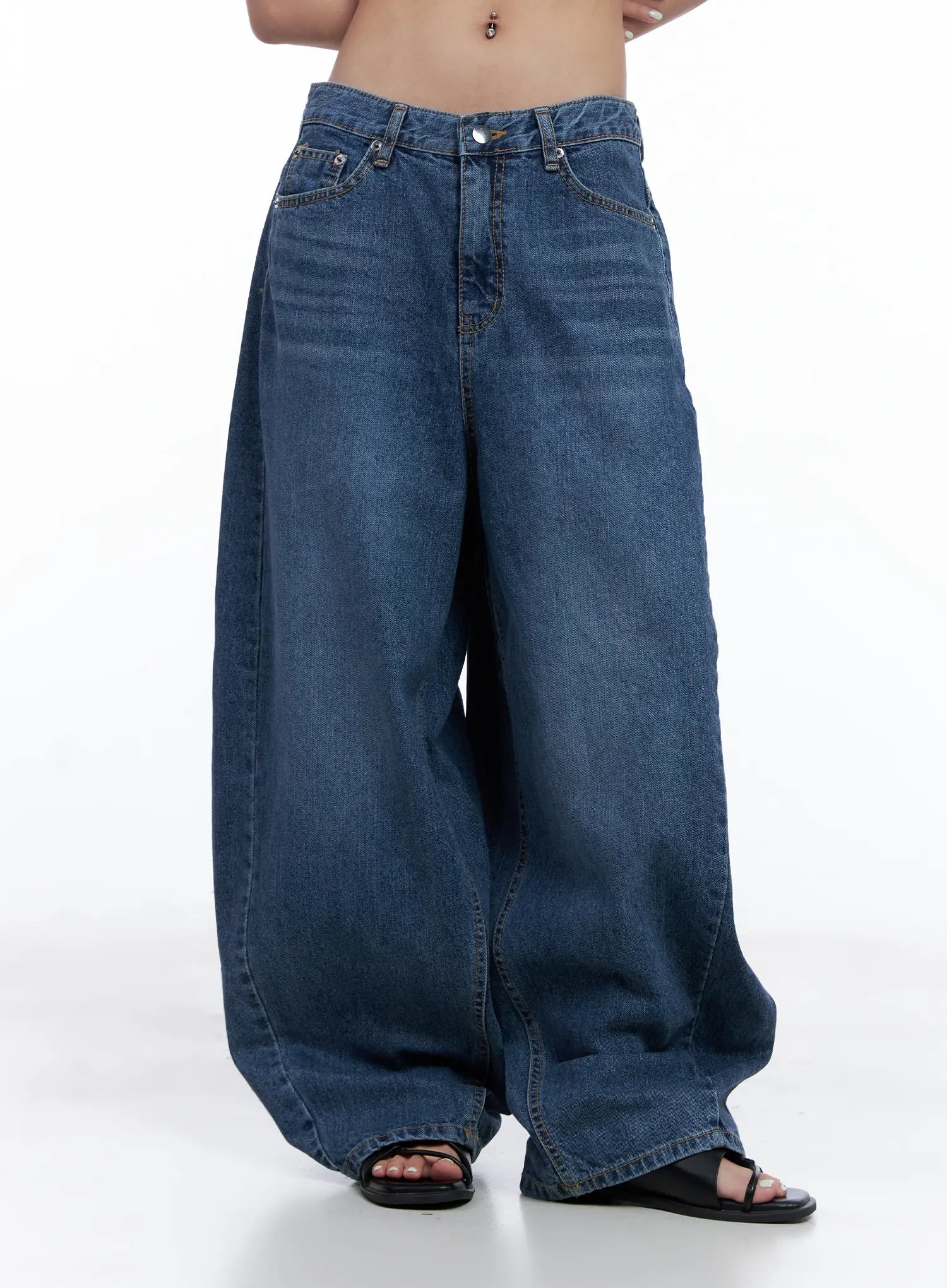 Shuhua Washed Wide-Leg Denim Jeans CL510