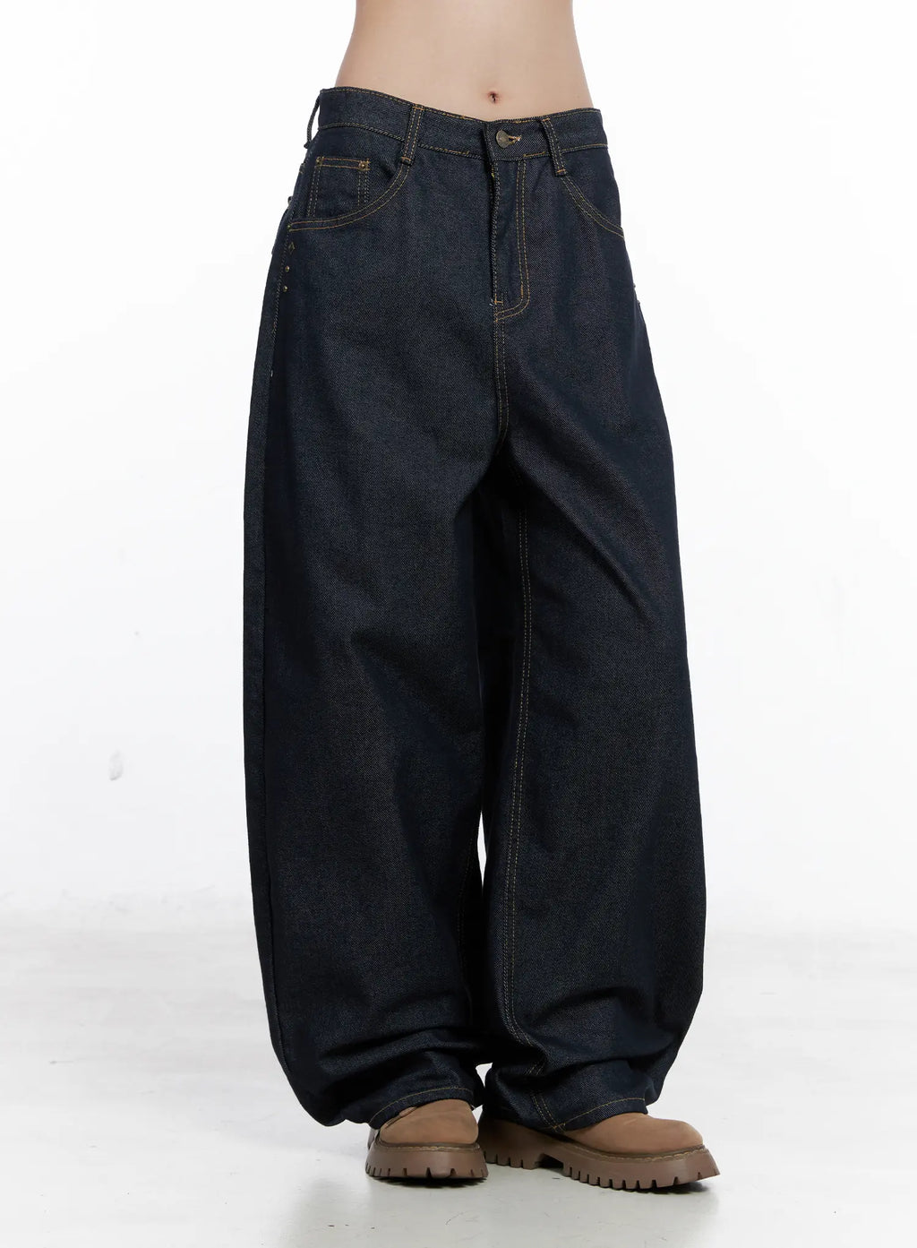 Yujin Studded Baggy Jeans CS512