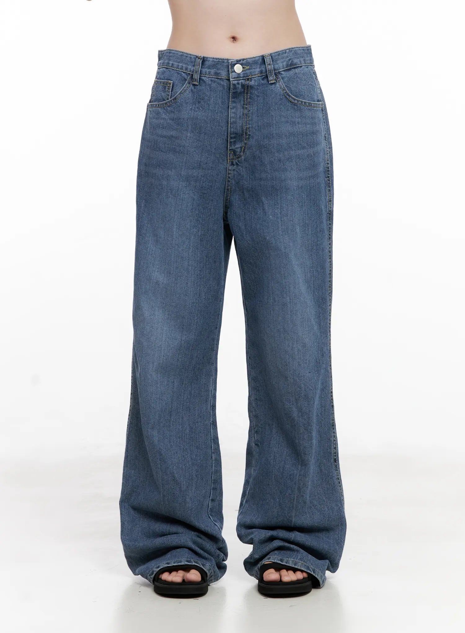 Bora Wide-Leg Flare Denim Jeans CL524