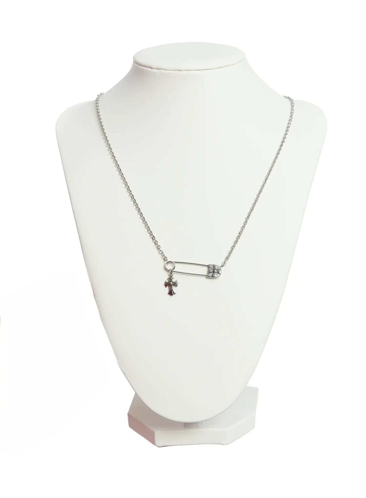 Safety Pin Necklace CO503