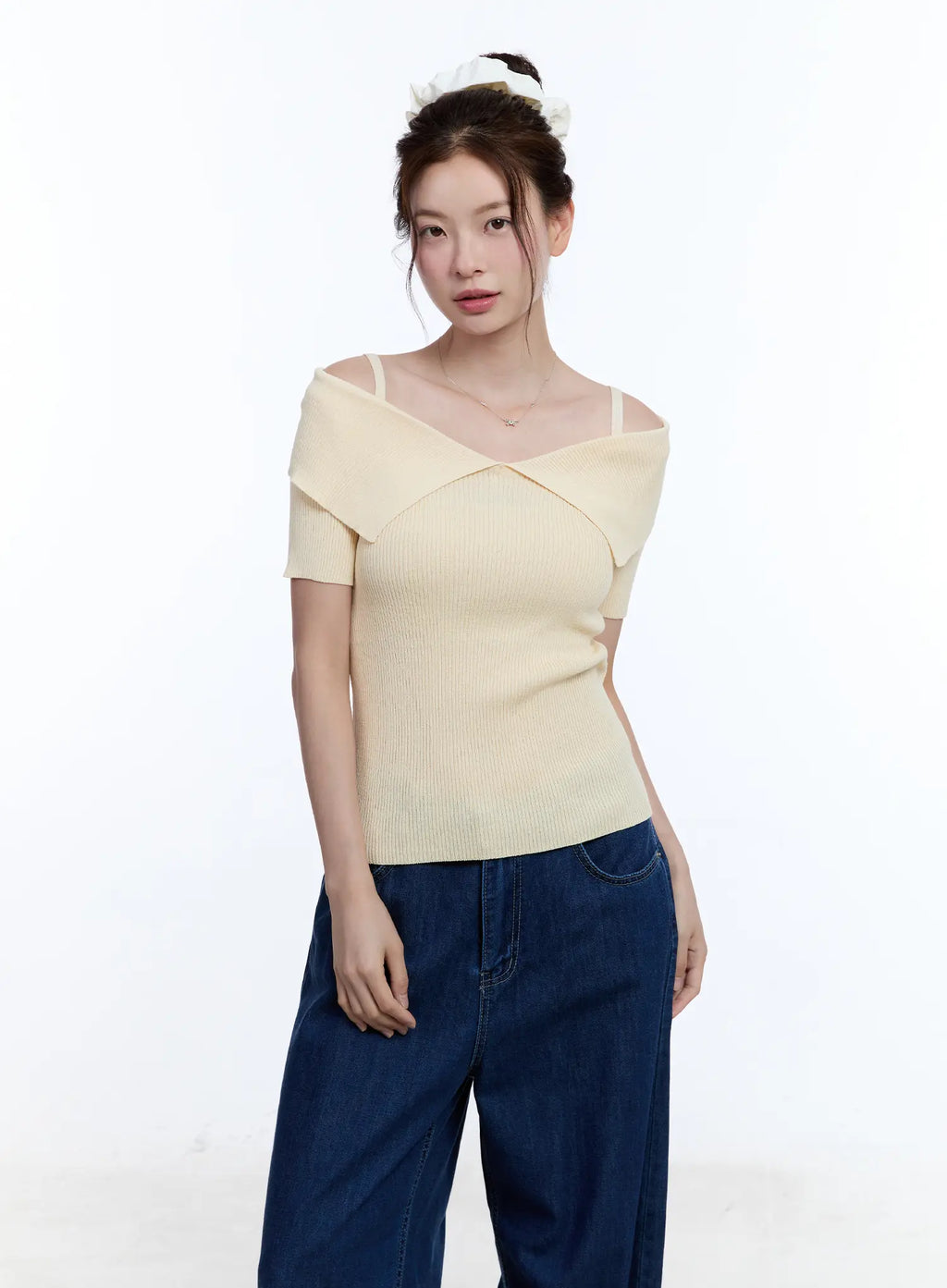 Ribbed Off-Shoulder Top CU513