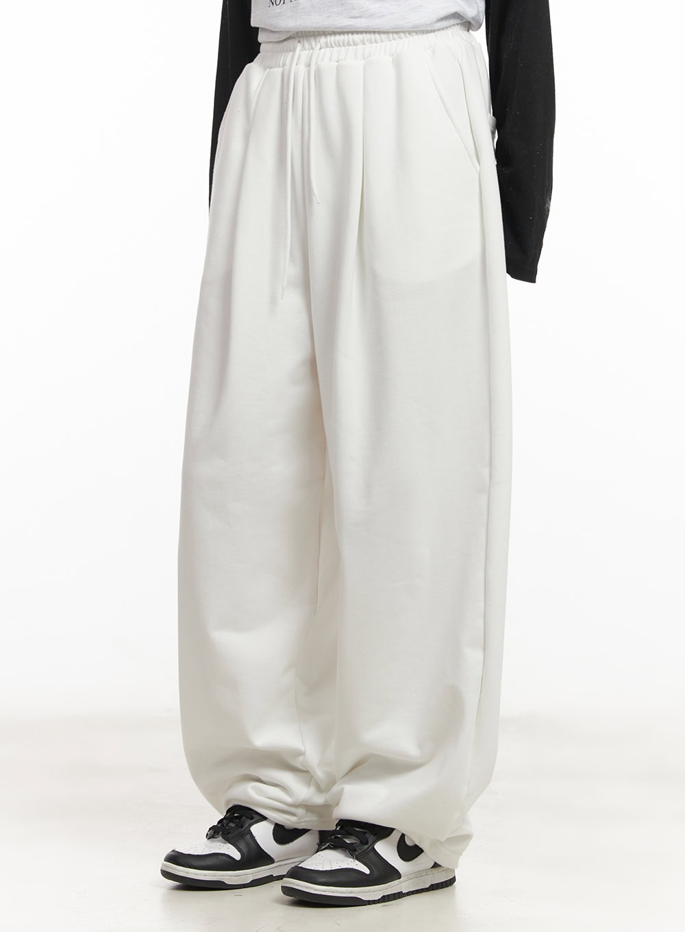 Essential Balloon-Fit Sweatpants CM503