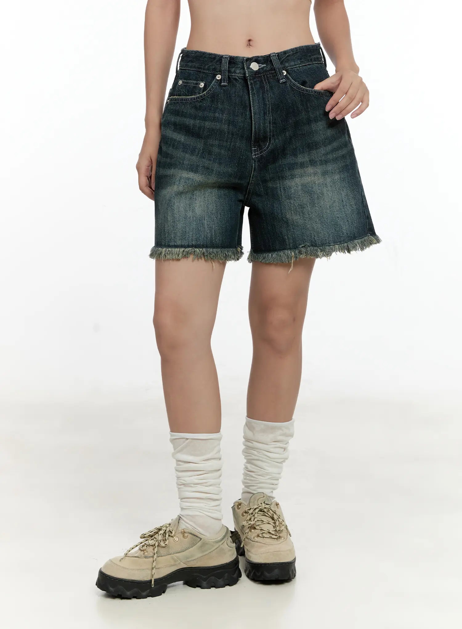 Distressed Hem Denim Shorts CL531