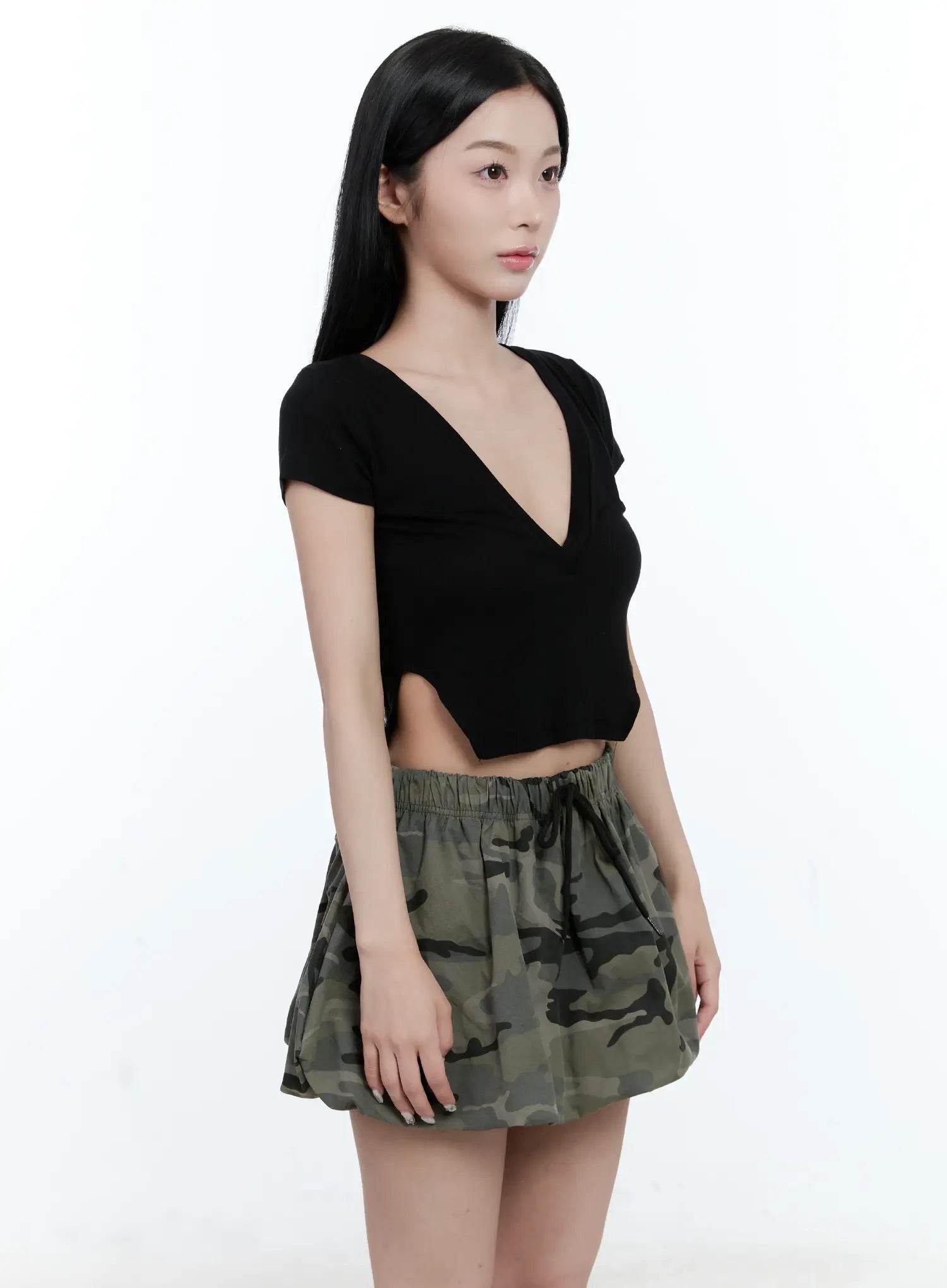 V-Neck Cropped Tee CL530
