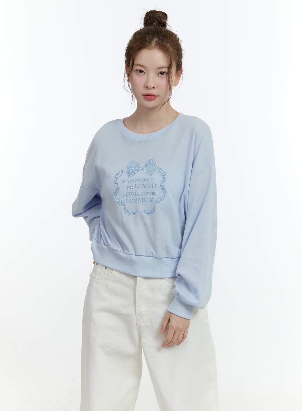 Embroidered Graphic Cropped Crewneck CF503