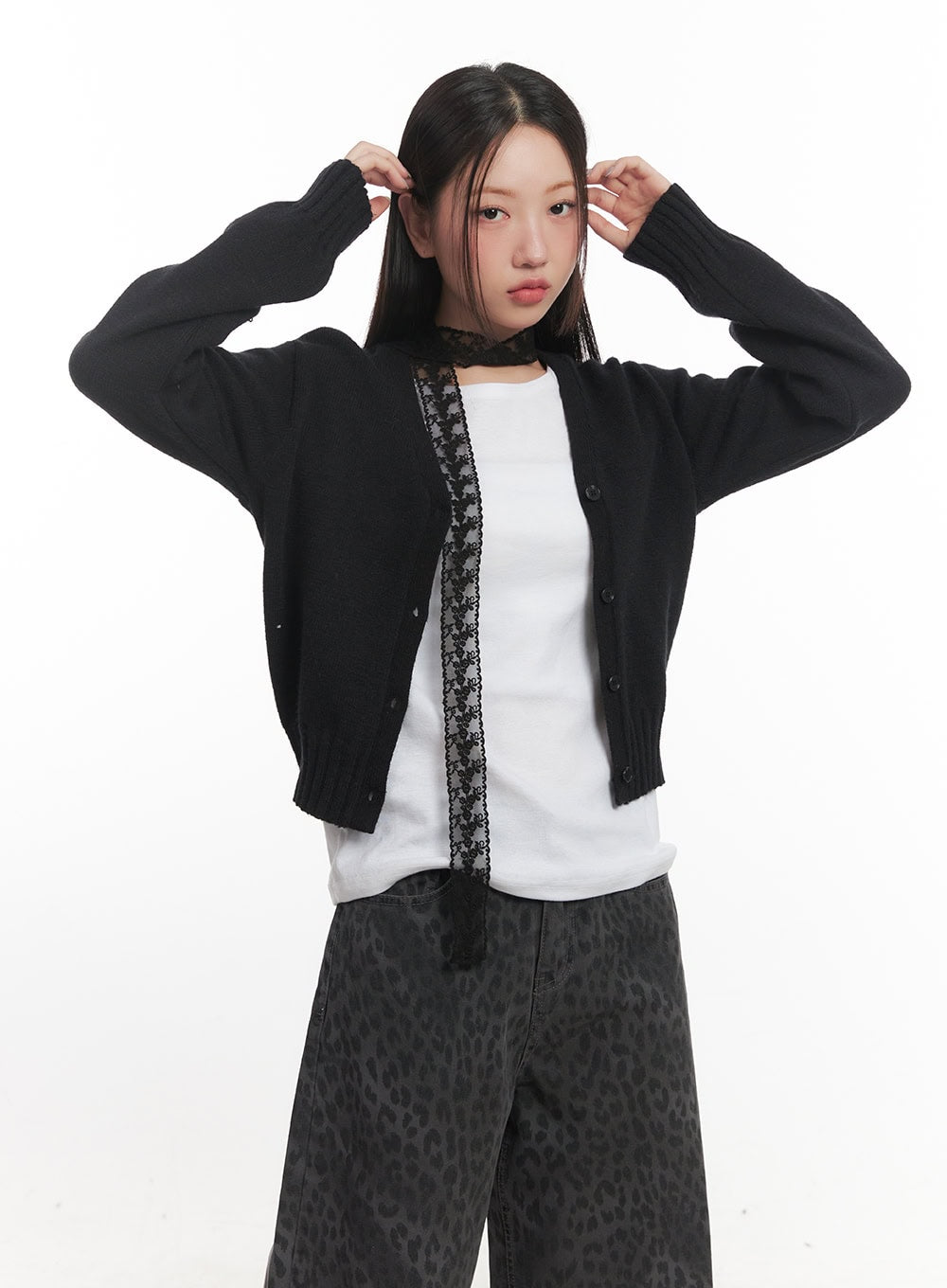 Classic Button V-Neck Cardigan CF524