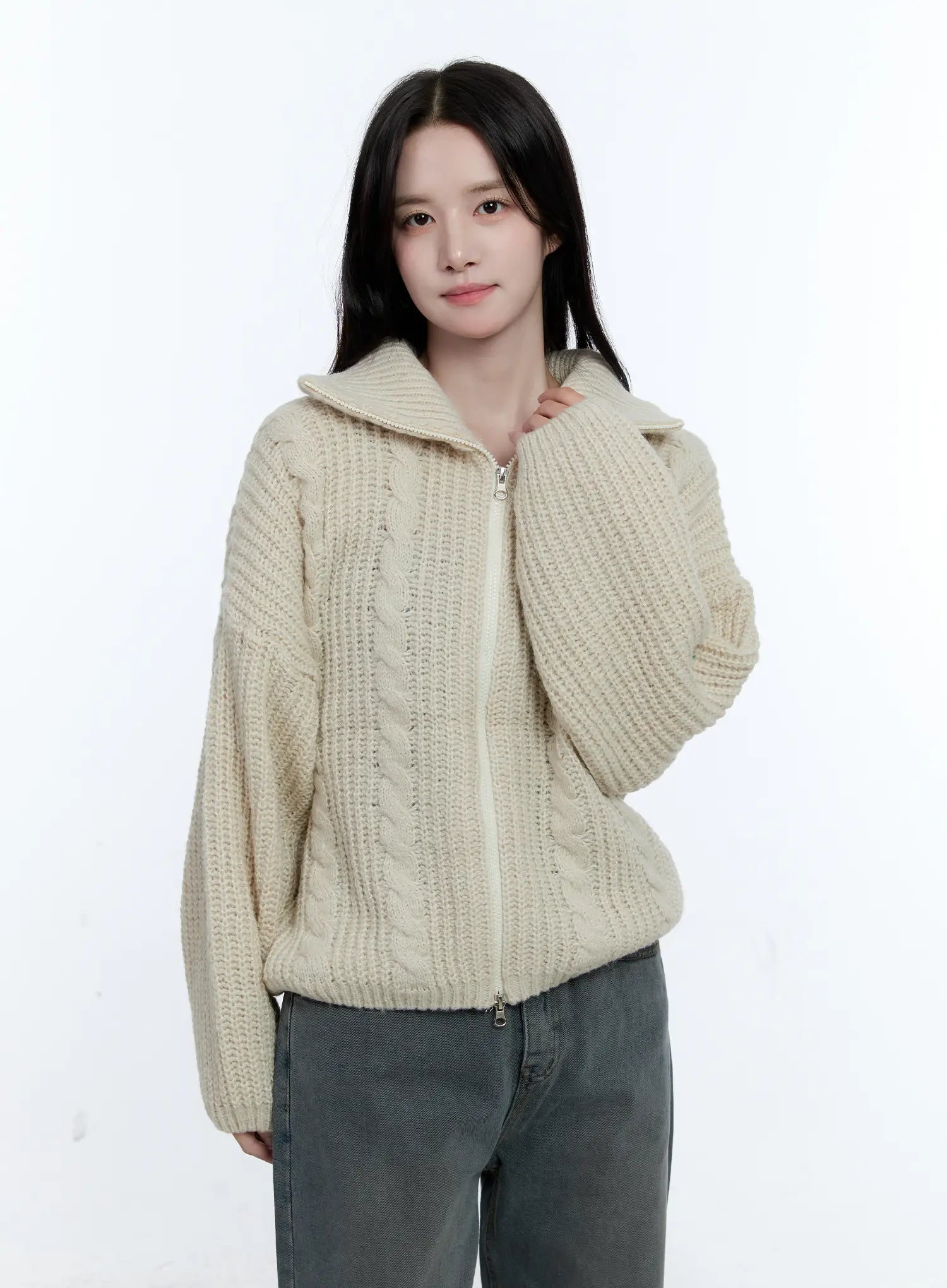 Cable Knit Double-Zip Sweater CG512