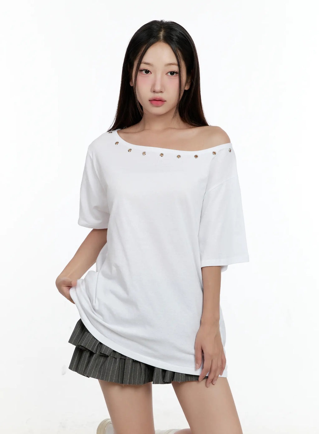 Off-Shoulder Eyelet Tee CL531