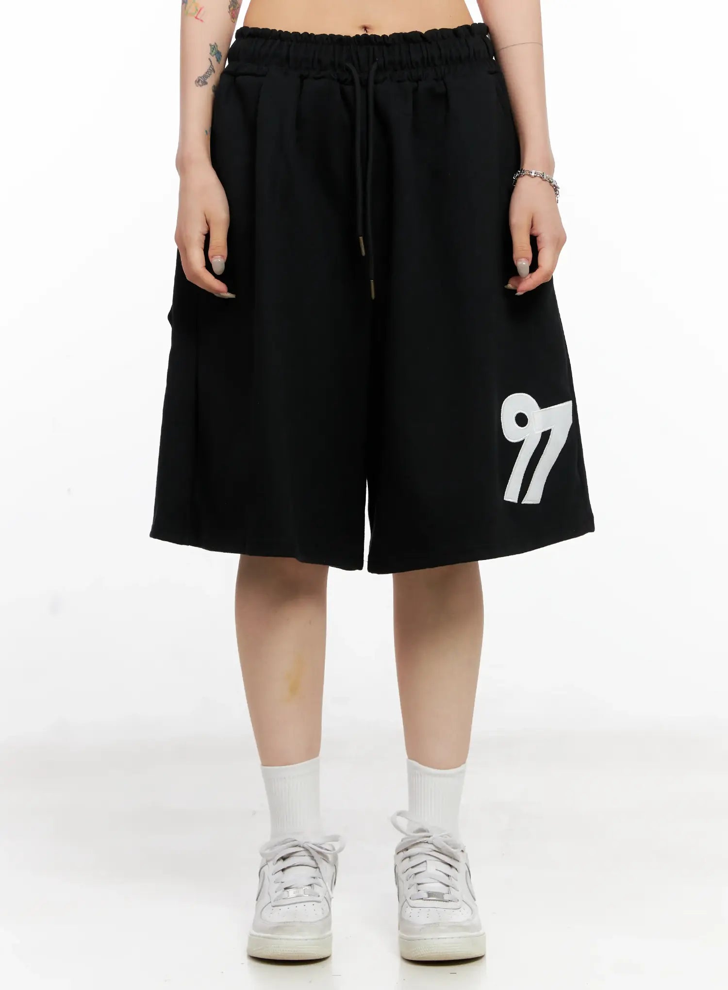Graphic Detail Sweat Shorts CL528