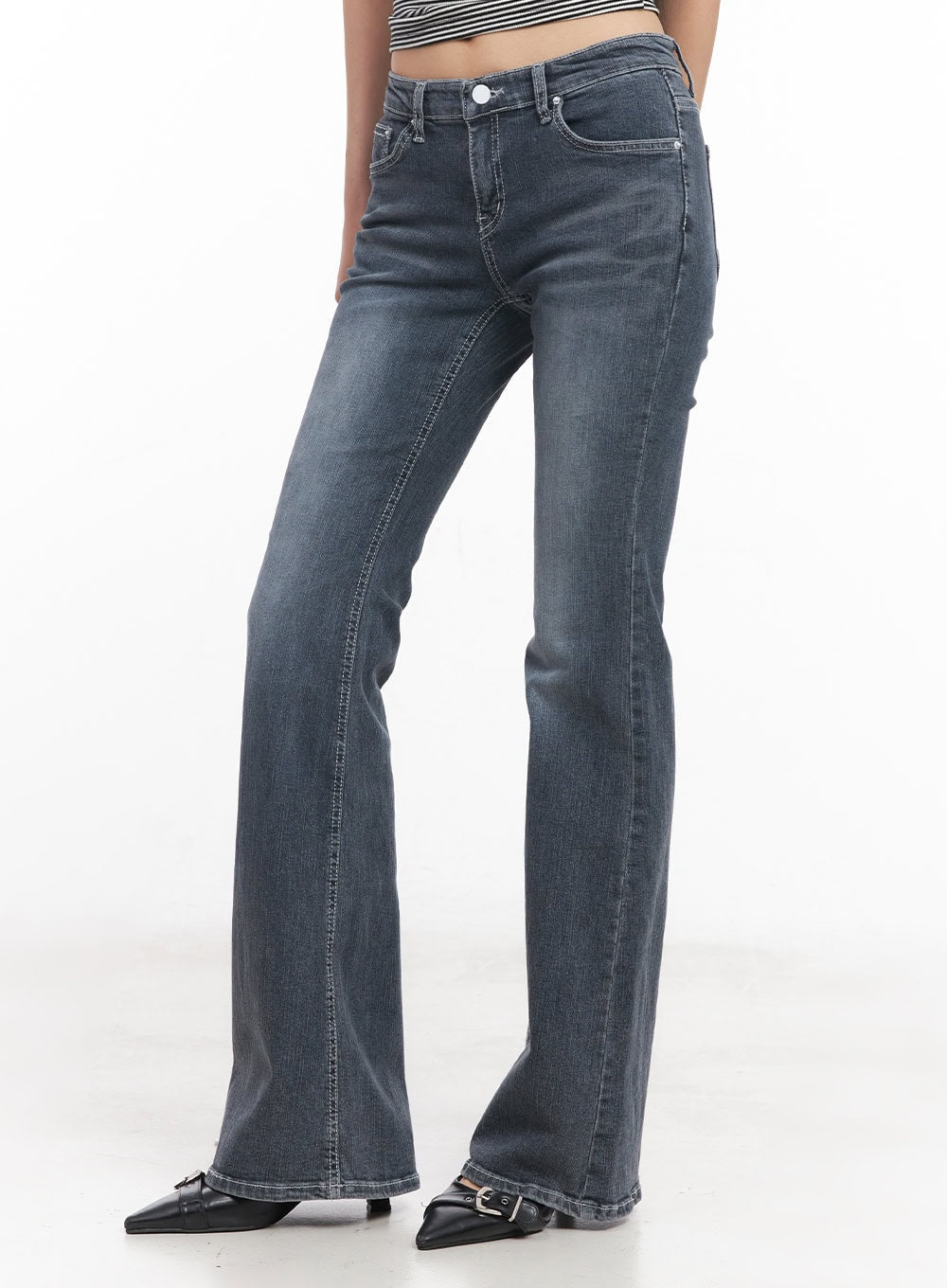 Nadeline Slim Bootcut Jeans CY528