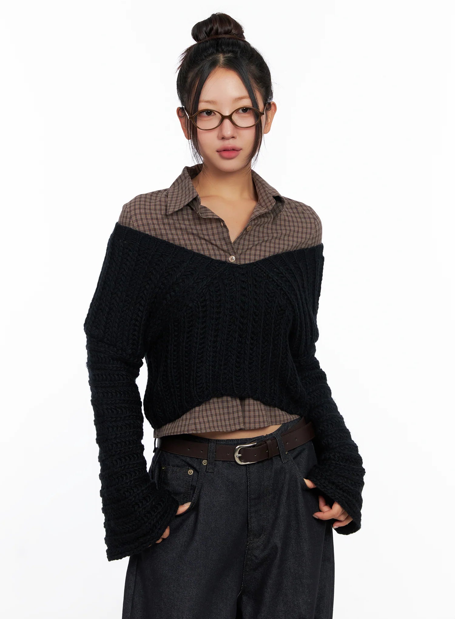 V-Neck Cropped Knit Sweater CO515