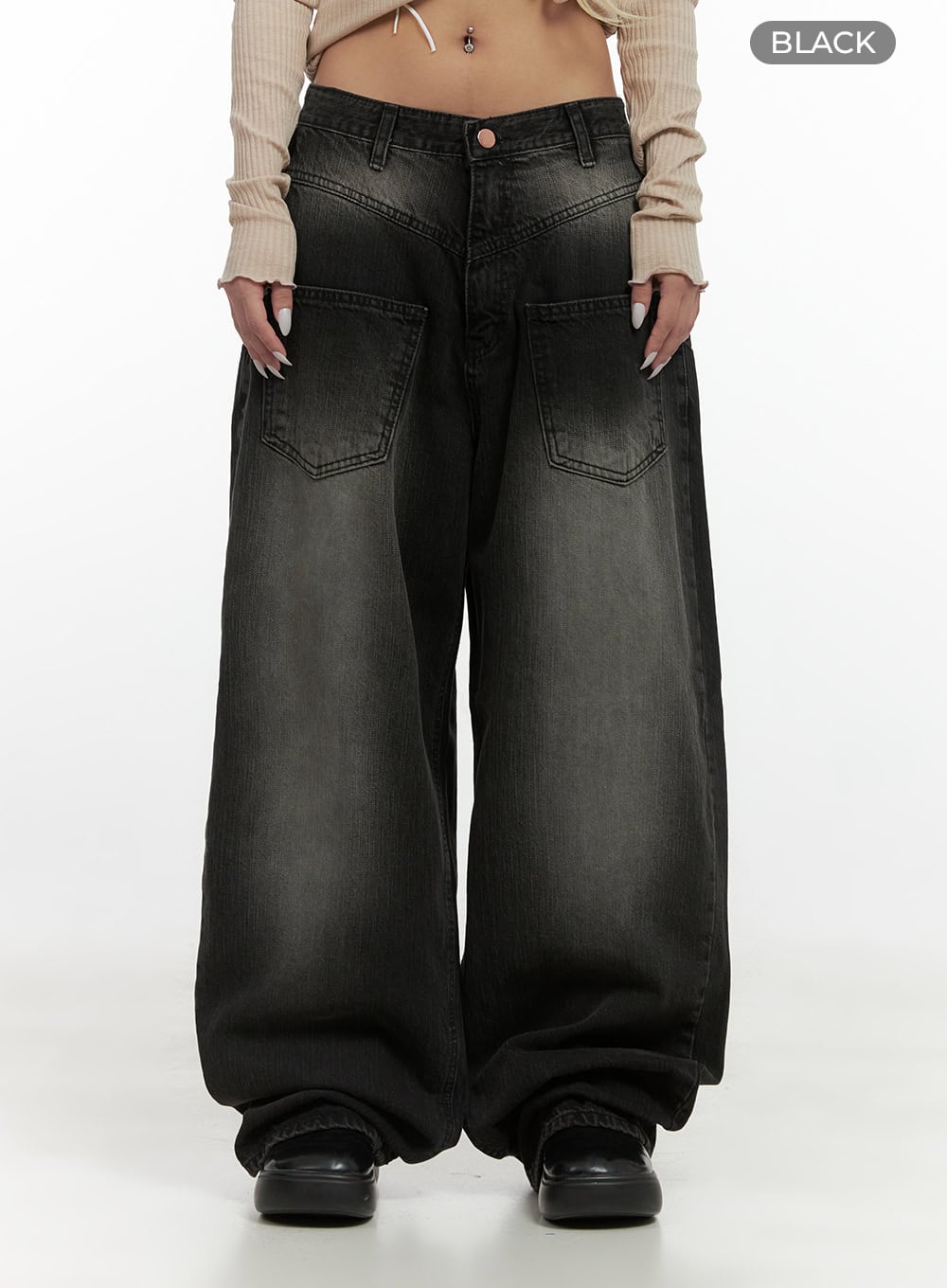 Darla Oversized Pocketed Denim Jeans CS425