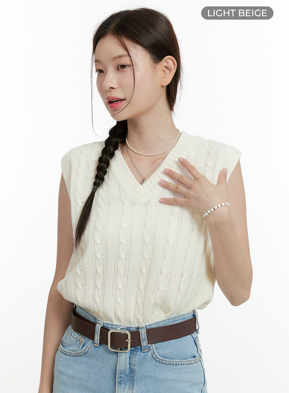 Cable Knit Sleeveless V-Neck Vest OL423