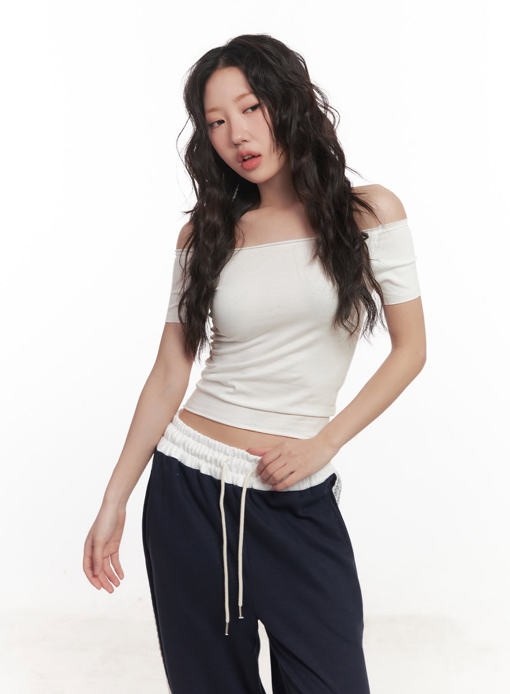 Essential Off-Shoulder Crop Top CA521