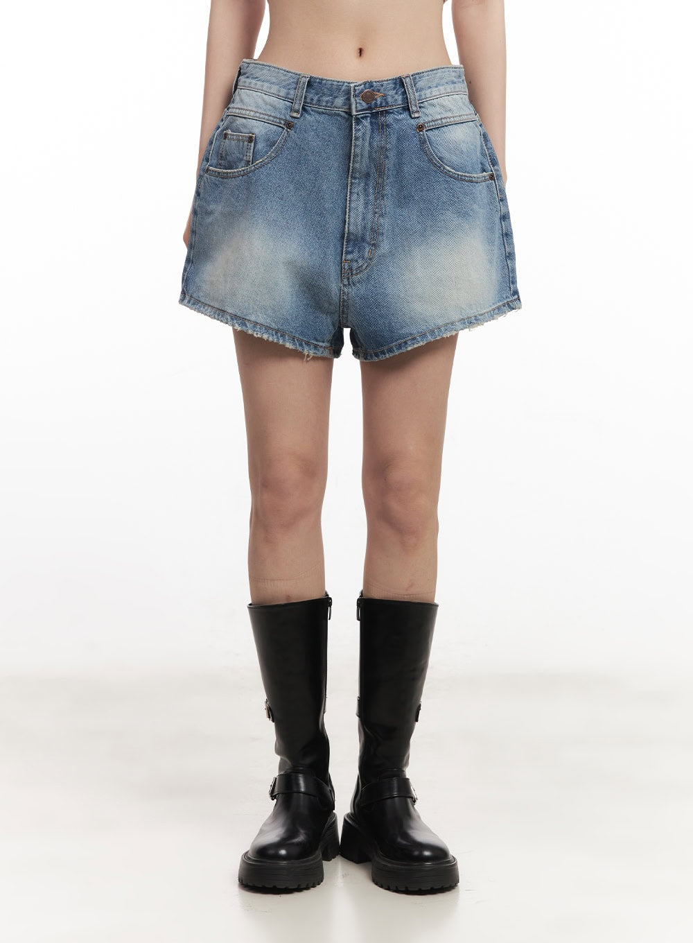 Slouchy-Fit Denim Shorts CA514