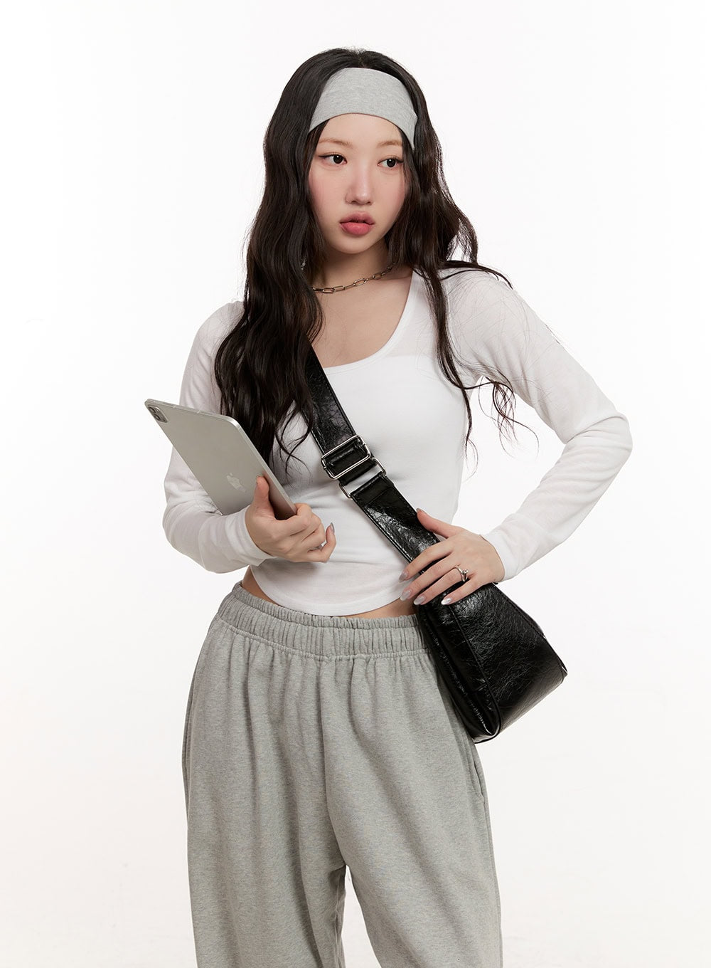 Essential Cropped Long Sleeve Top CM507