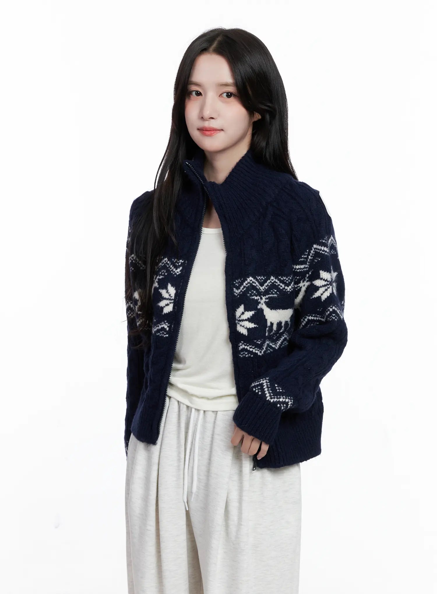 Cable Knit Funnel Neck Zip-Up Sweater CS523