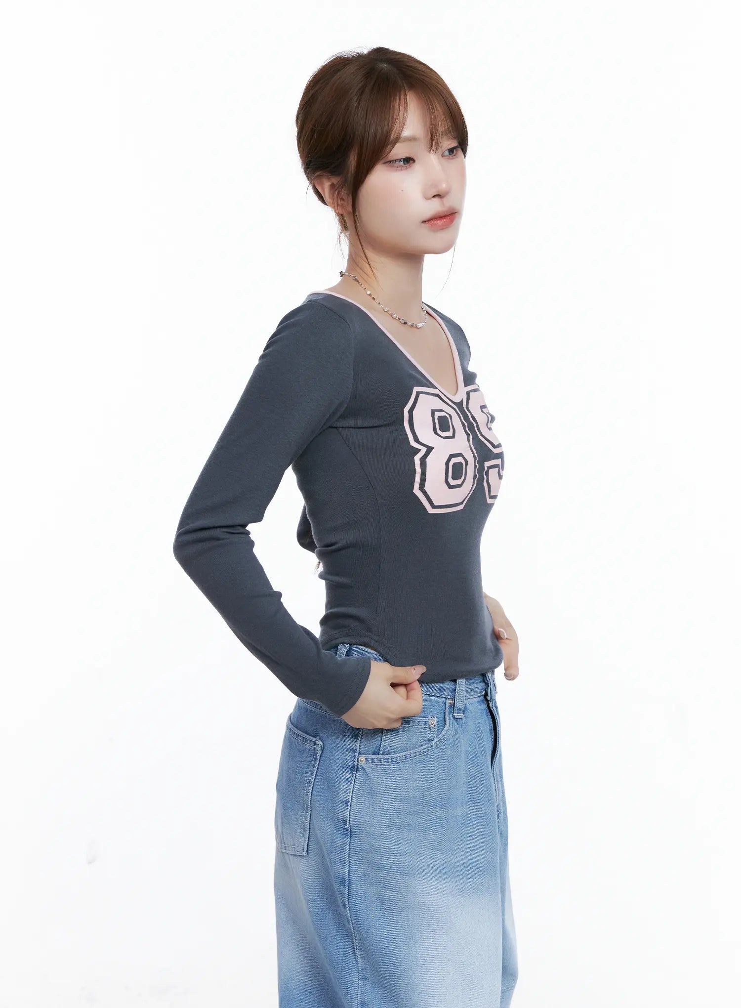 V-Neck Number 89 Long Sleeve Tee CG529