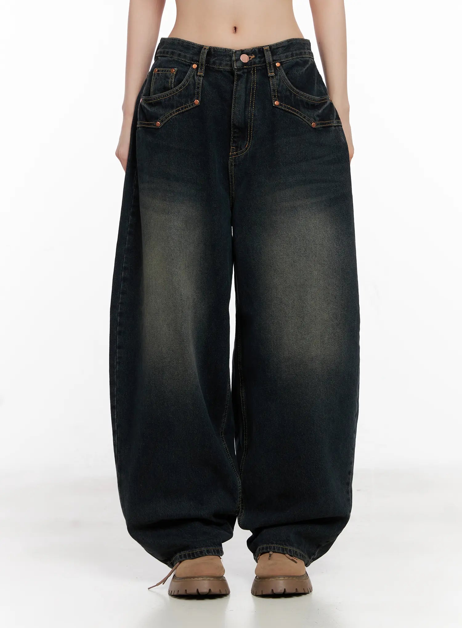 Hyer Washed Wide-Leg Jeans CG522