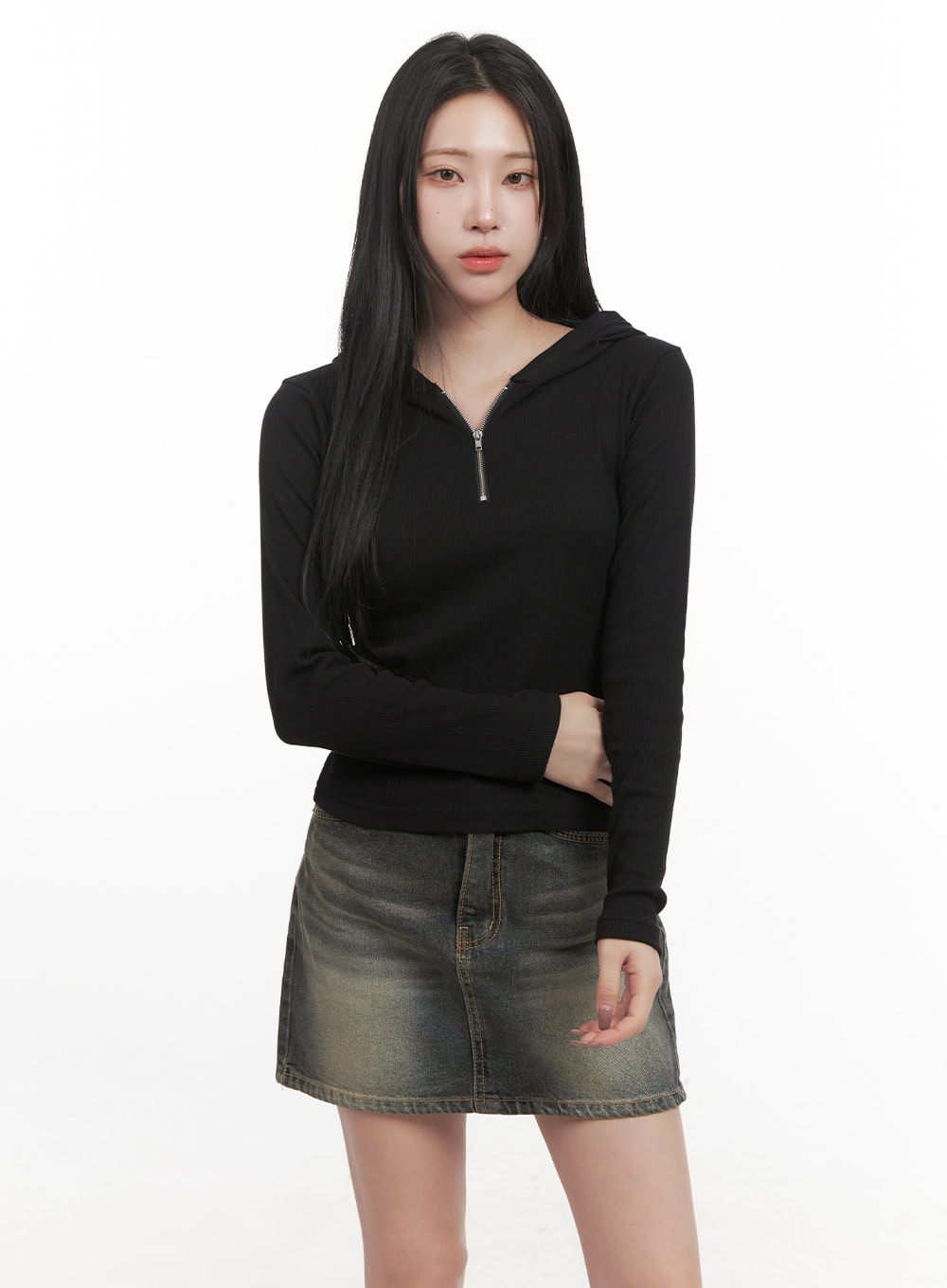 Slim-Fit Back Graphic Half-Zip Hoodie CJ517