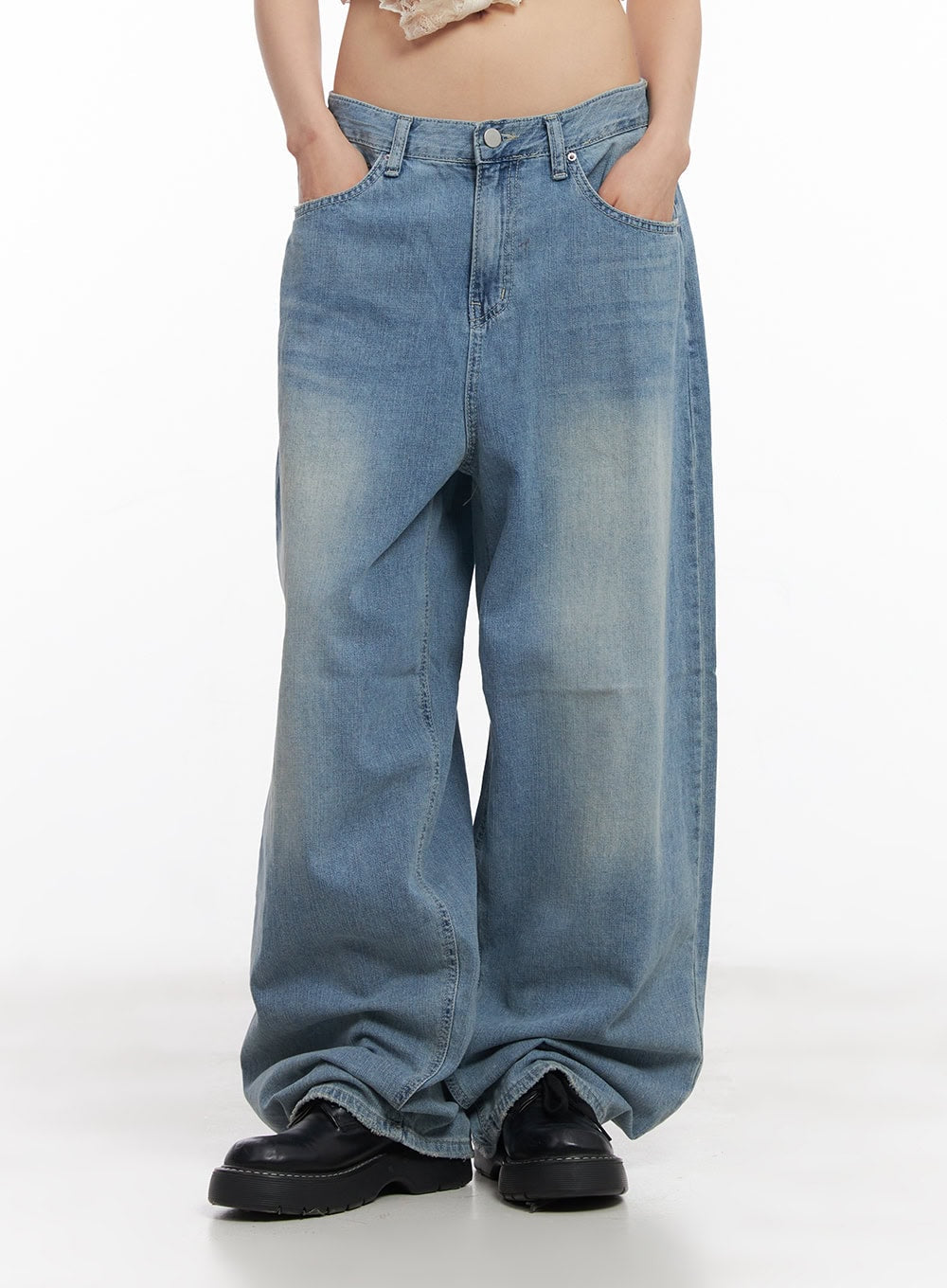 Elsa Washed Wide-Leg Jeans CY512