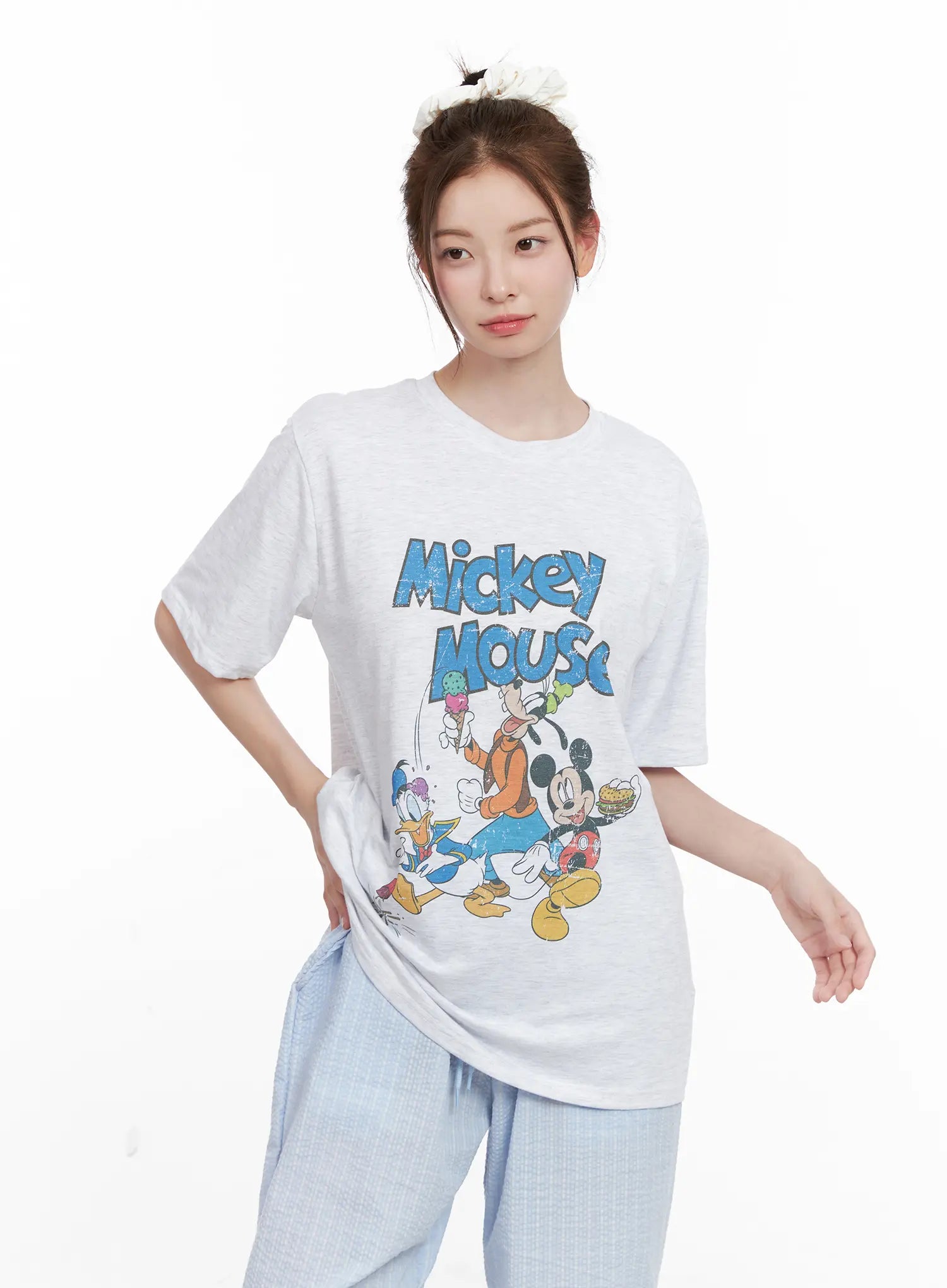 Oversized Cartoon Graphic Tee CL524