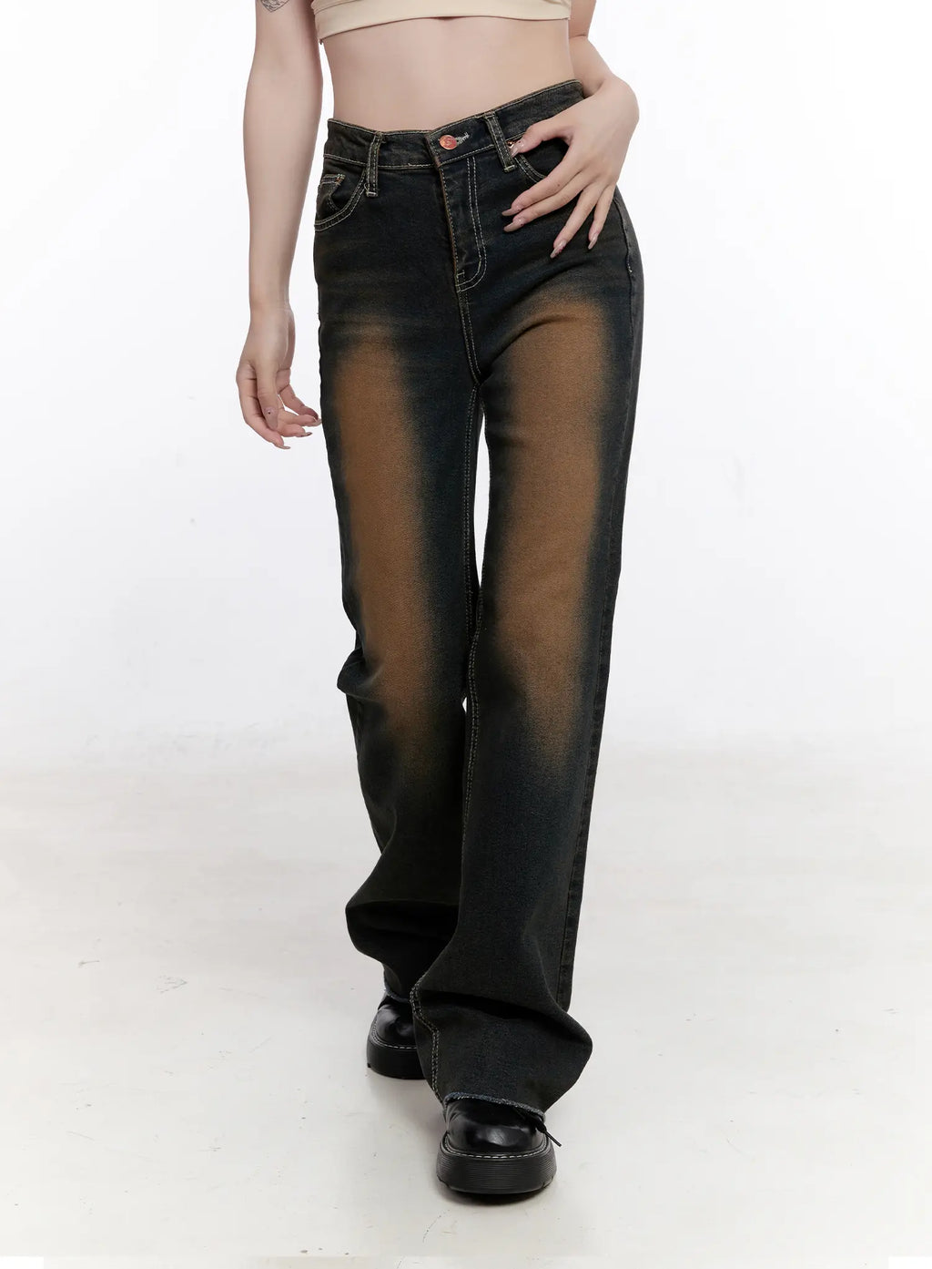 Dalia Vintage Washed Flare Jeans CO501
