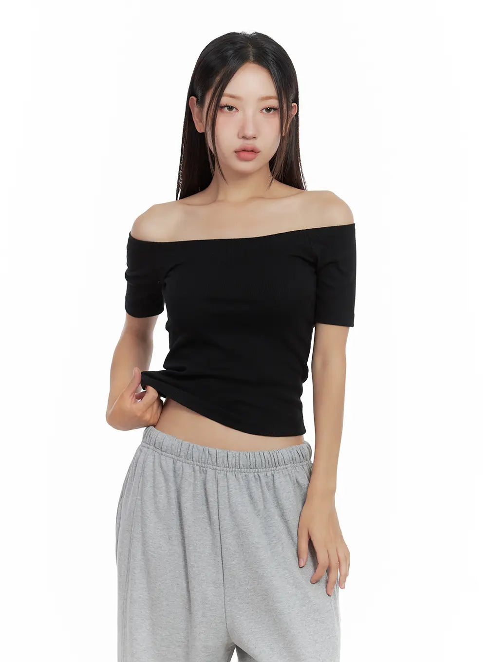 Slim Off-Shoulder Tee CL508