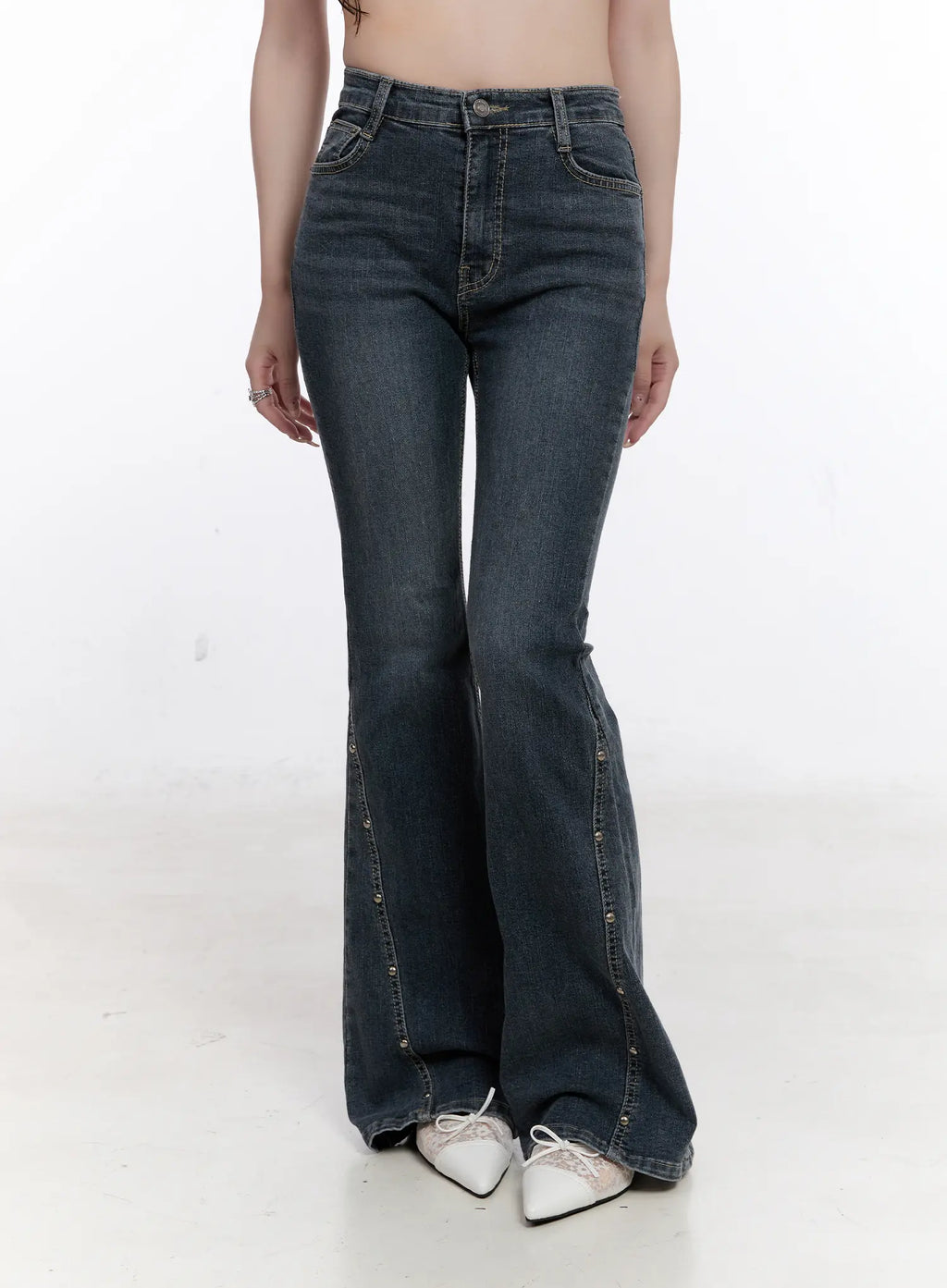 Amiyah Studded Flare Jeans CS530