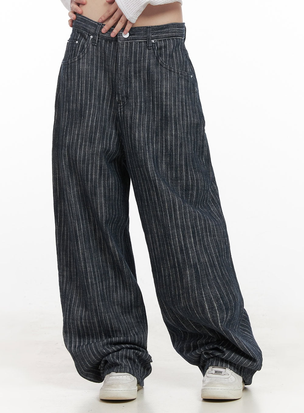 Esther Striped Wide-Fit Baggy Jeans CJ528