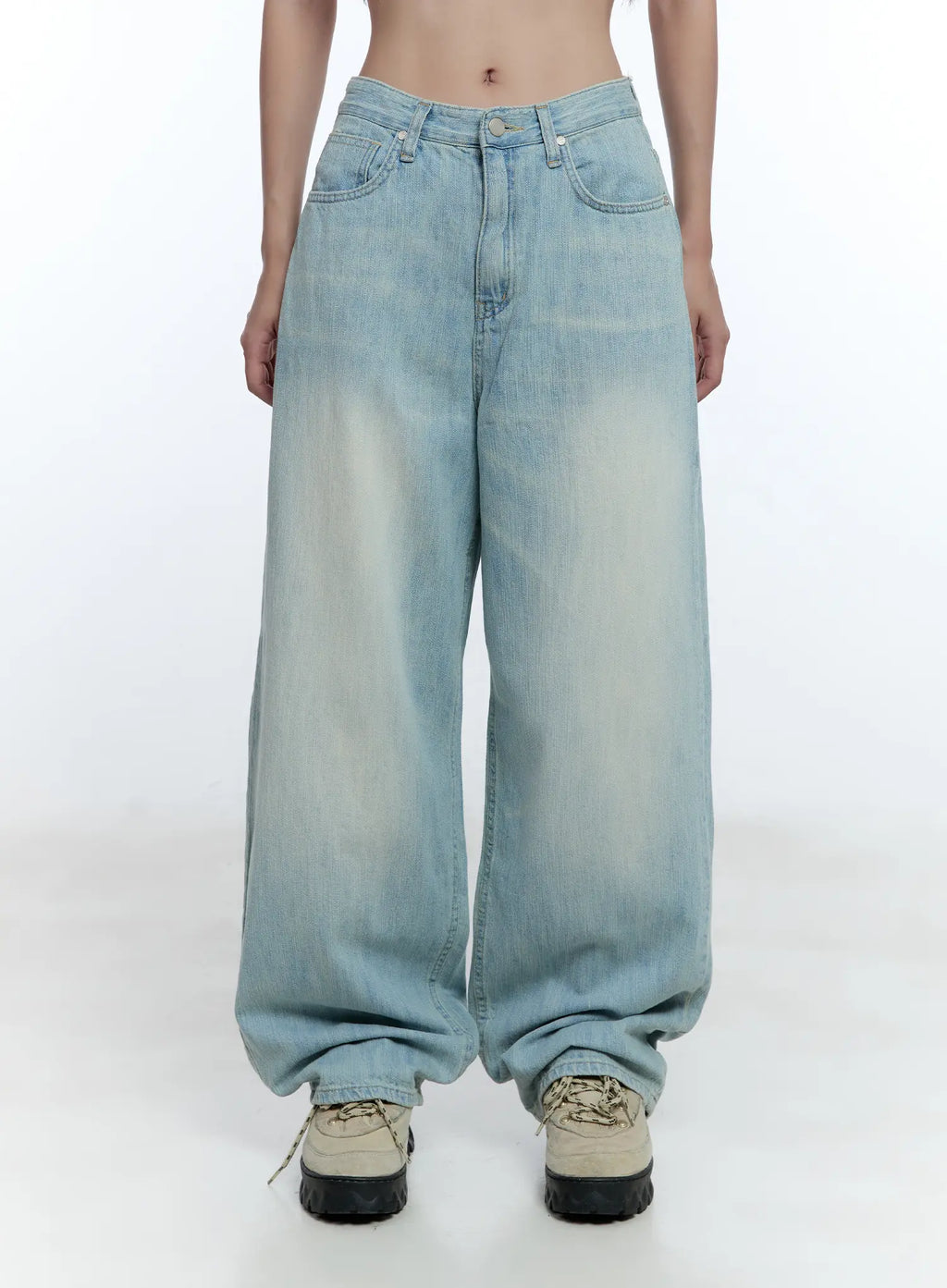 Yuri Washed Wide-Leg Jeans CU526