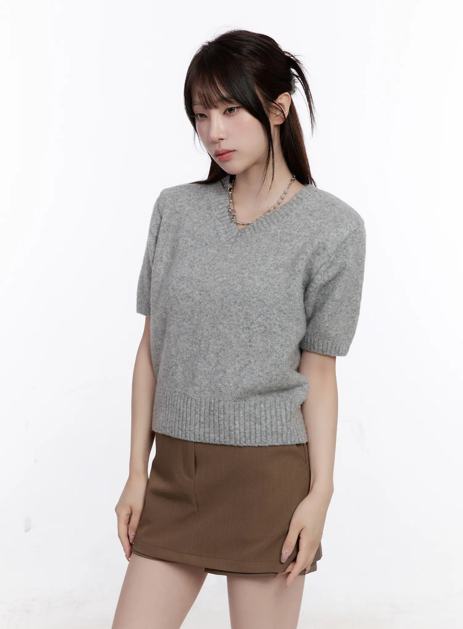 V-Neck Short Sleeve Knit Top CS530