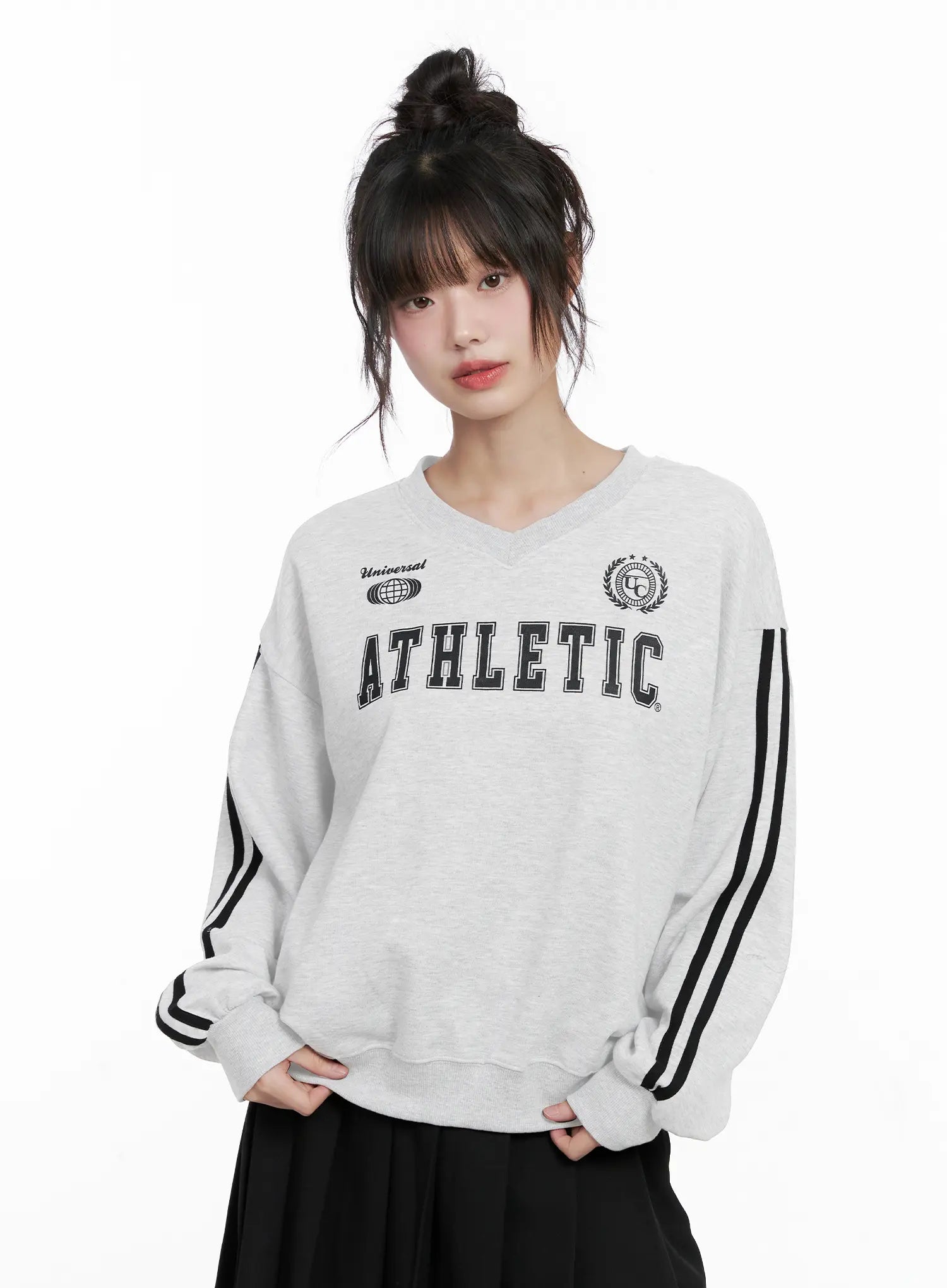 Athletic V-Neck Sweatshirt CG515